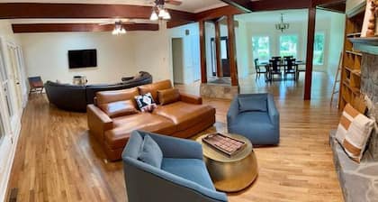 4BR 4BA Ranch on 2 Acres Near Trilith Studios