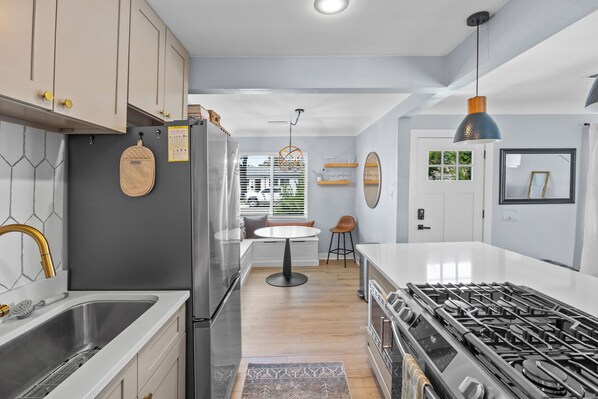 Microwave, oven, stovetop, dishwasher