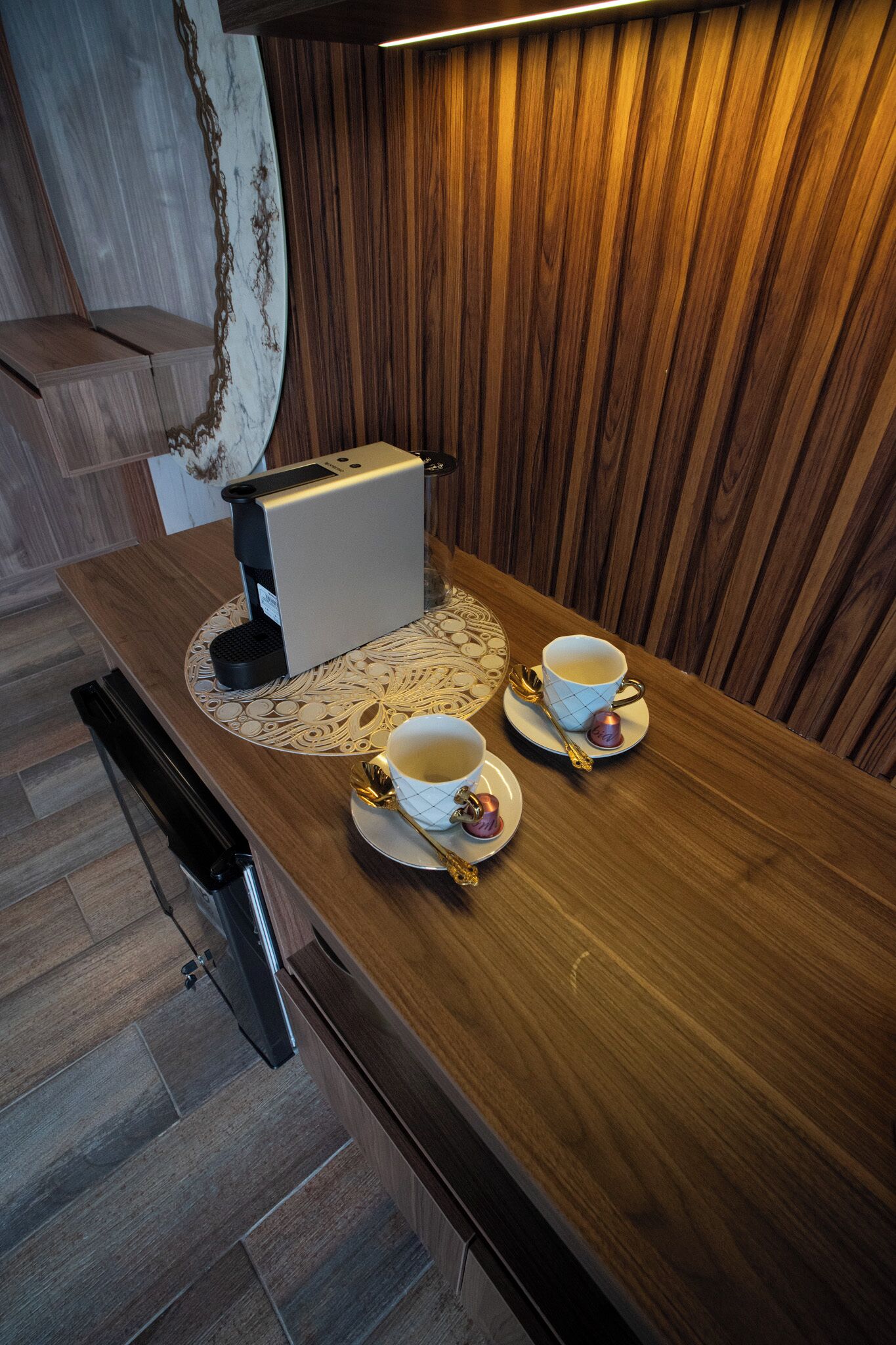Comfort Chalet | Premium bedding, laptop workspace, WiFi (free)