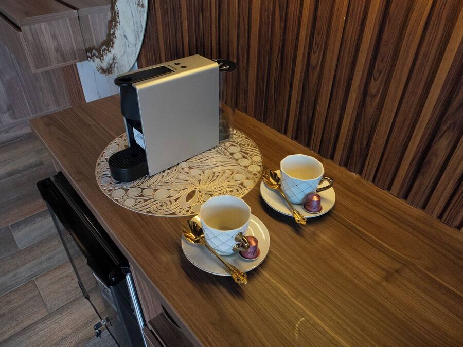 Premium bedding, laptop workspace, free WiFi