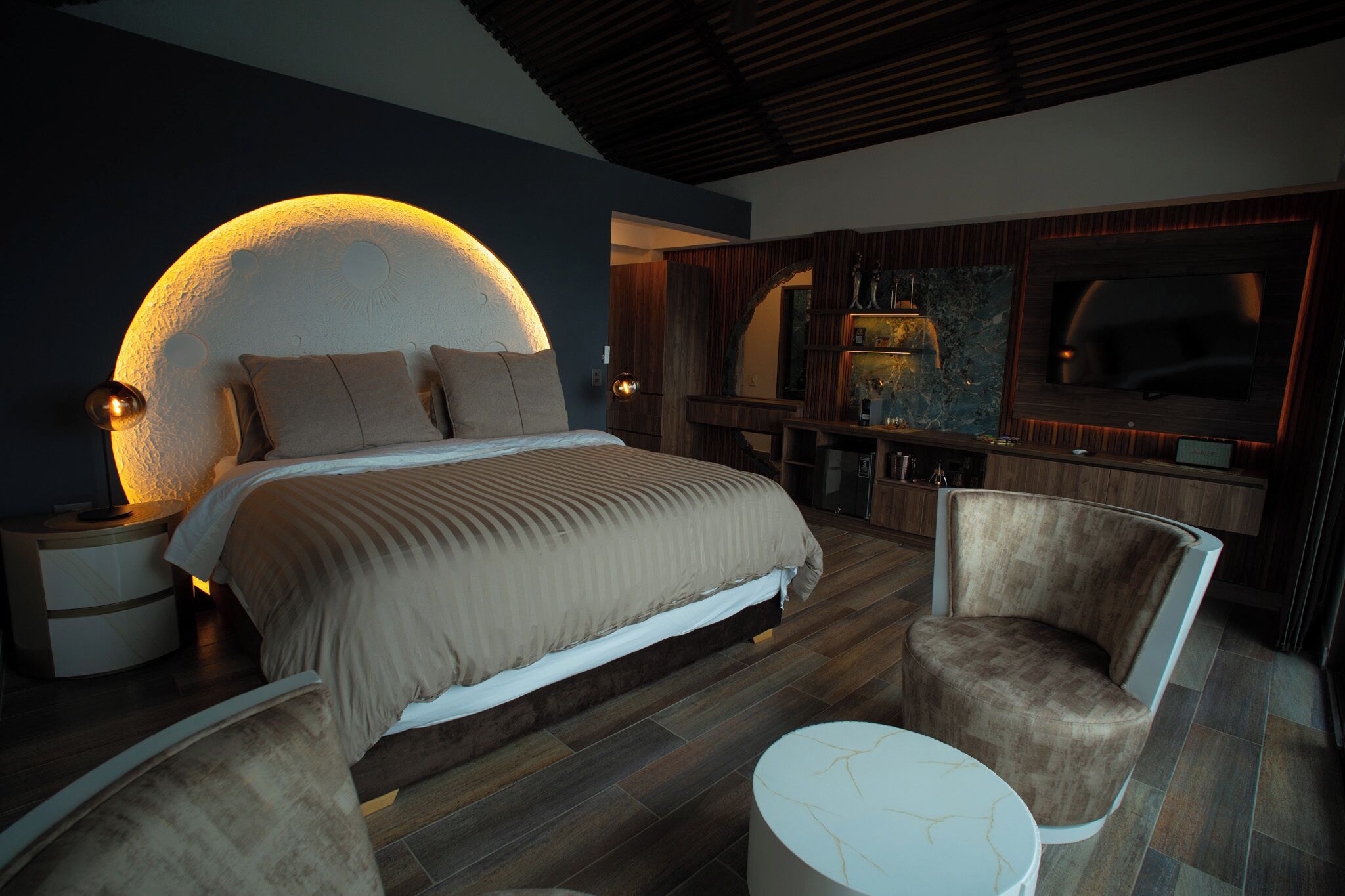 Familie chalet | Luxe beddengoed, een laptopwerkplek, gratis wifi