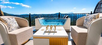 La Colina resort