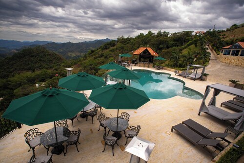 La Colina resort
