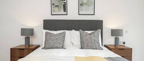 2 bedrooms, Internet