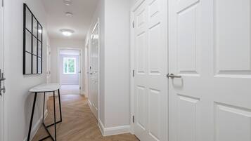 Apartment, Accessible | 2 bedrooms, Internet