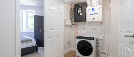 2 bedrooms, Internet