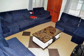 Interior - HERINA HOME & APARTMENT (Singida)