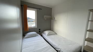 3 bedrooms, free WiFi, bed sheets