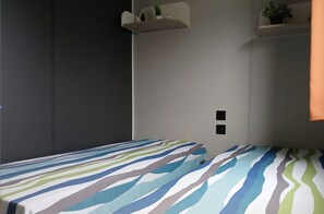 2 bedrooms, free WiFi, bed sheets