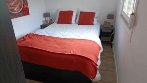 2 chambres, Wi-Fi gratuit, draps fournis