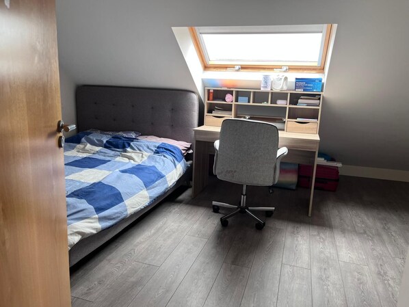 1 Schlafzimmer, WLAN, Bettwäsche