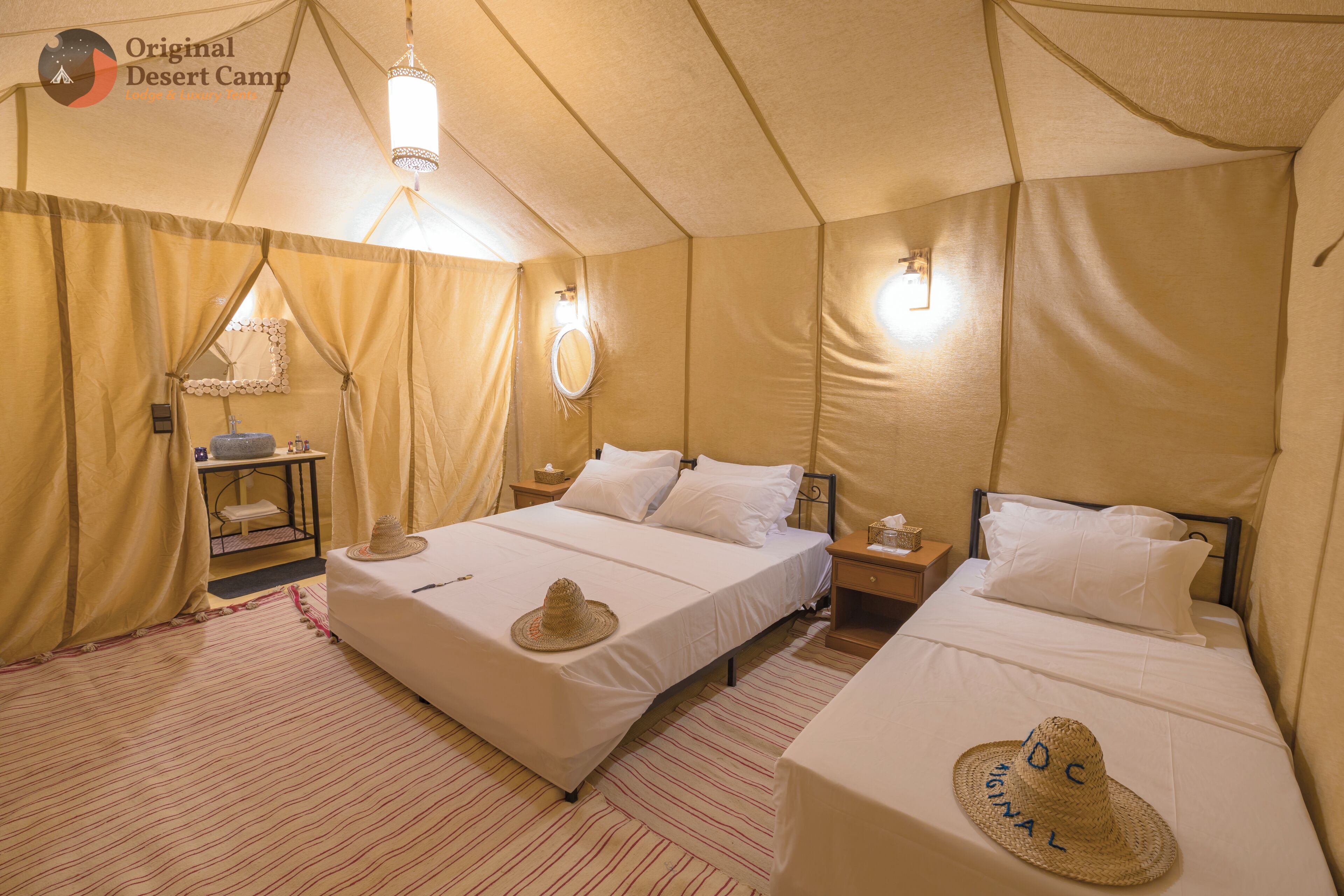 Tripla Deluxe, balcone, vista cortile | Biancheria da letto di alta qualità, copriletto in piuma