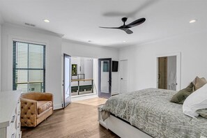 3 quartos, ferros/tábuas de passar roupa, Wi-Fi, roupa de cama