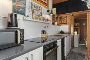 Fridge, microwave, toaster, cookware/dishes/utensils