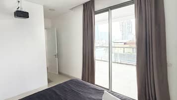 Executive Apartment, 1 Bedroom, Balcony, City View | Premium bedding, pillow-top beds, desk, laptop workspace