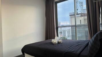 Apartment, 2 Bedrooms | Premium bedding, pillowtop beds, desk, laptop workspace