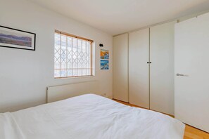 1 Schlafzimmer, Bügeleisen/Bügelbrett, Internetzugang, Bettwäsche