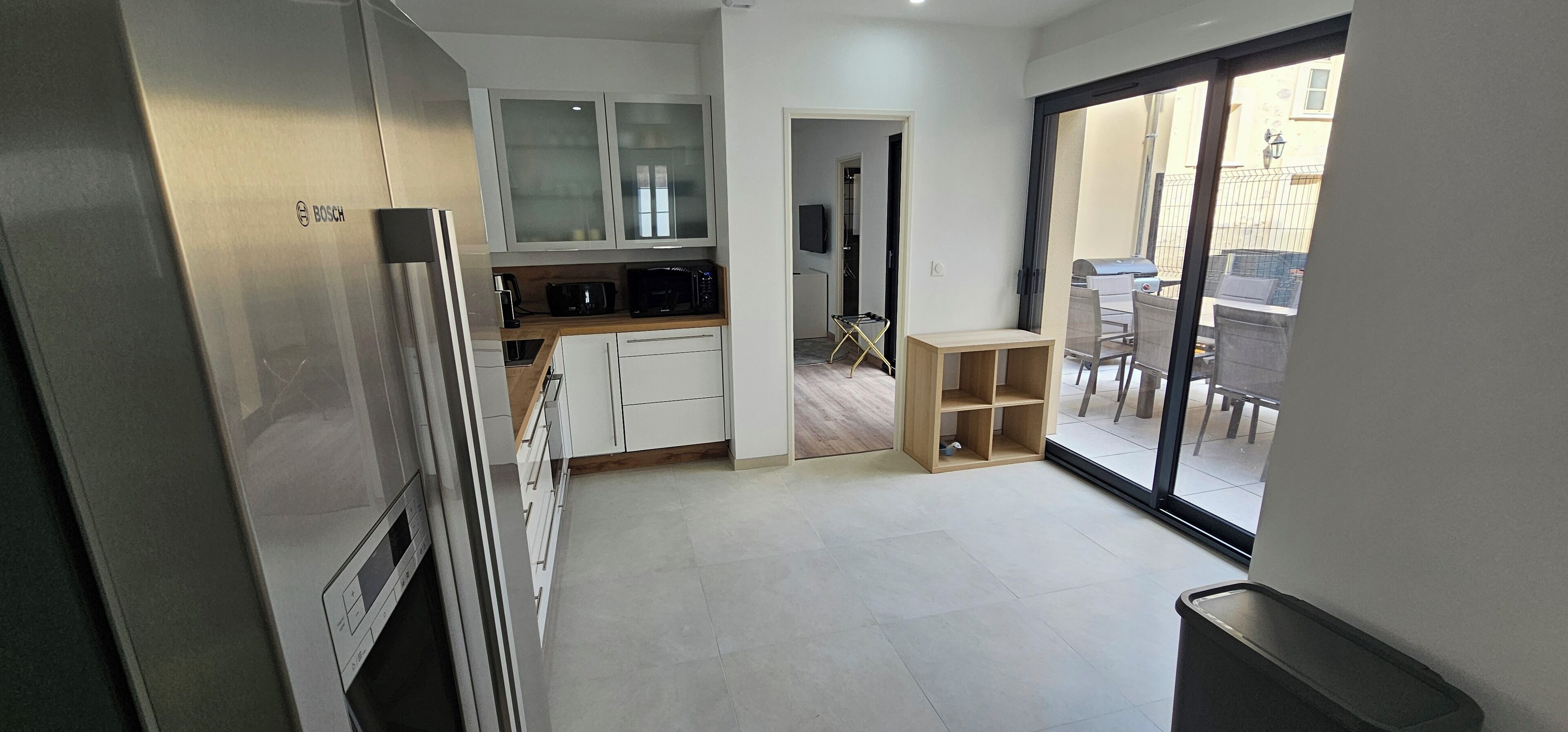 Mikrowelle, Ofen, Herdplatte, Geschirrspüler