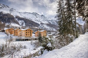 Exterior - Wifi, 150m from ski lifts, tv, ski locker, 76m², Zinal (Zinal)