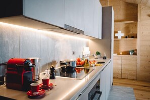 Oven, dishwasher, coffee/tea maker