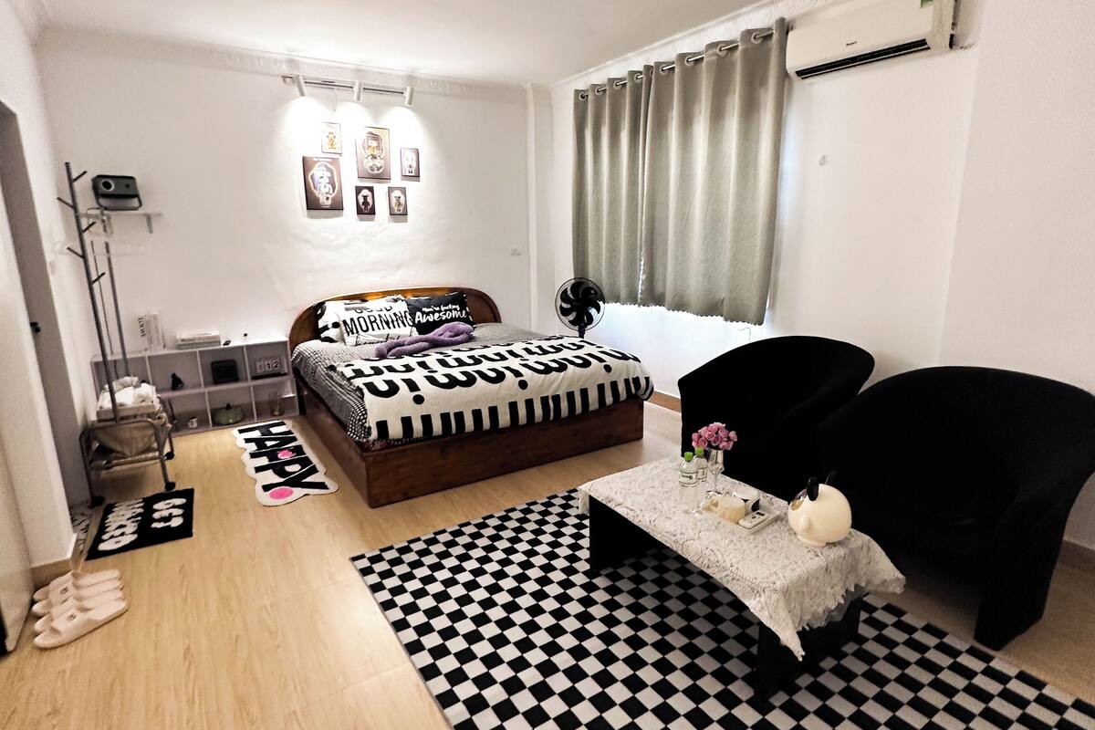 Deluxe Double Room, Courtyard View