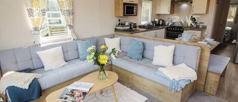 Cottage | Living area