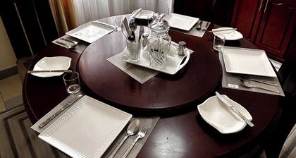 Experience the perfect blend of comfort and convenience at Axis Guest House.