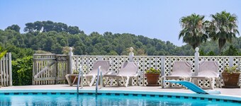 Cubo's Villa Galemar Torremolinos Pool & Padel / private paddle tennis court / near the beach / air conditioning / free Wi-Fi