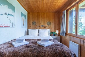 2 bedrooms, free WiFi, bed sheets