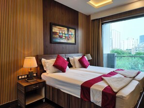 Superior Double Room, Park View | Desk, laptop workspace, free WiFi