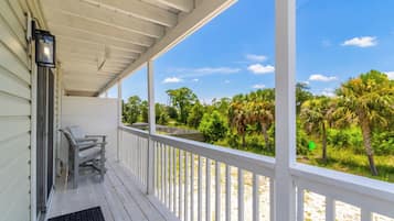 Family Condo, 2 Bedrooms, Non Smoking, Garden View | Balcony