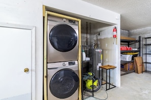 Familienapartment, 2 Schlafzimmer, Nichtraucher, Gartenblick | Wäschereiservice