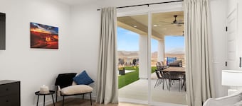 Lake Peek + Chic New Retreat
2 Master Suites, Boat Garage, Views, Game Haven