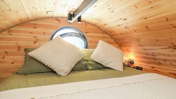 1 soverom, individuelt dekorert og individuelt innredet