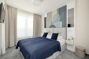 1 bedroom, iron/ironing board, travel crib, WiFi