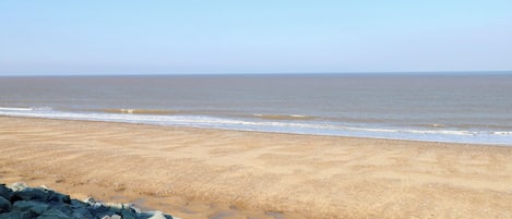 Una playa cerca
