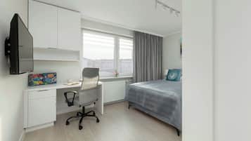 Desk, iron/ironing board, travel cot, WiFi