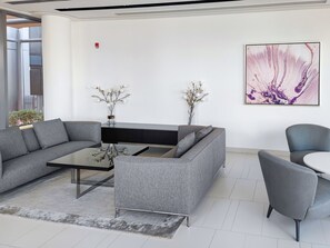 Interior - Boulevard Point Dubai Mall (Dubai)