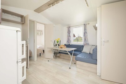 Comfortable Apartment with Jacuzzi | 3 Bedrooms | Parking.
