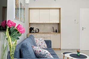 TV - Cozy Studio for Four People | Parking | Close to the Beach (Mielno)