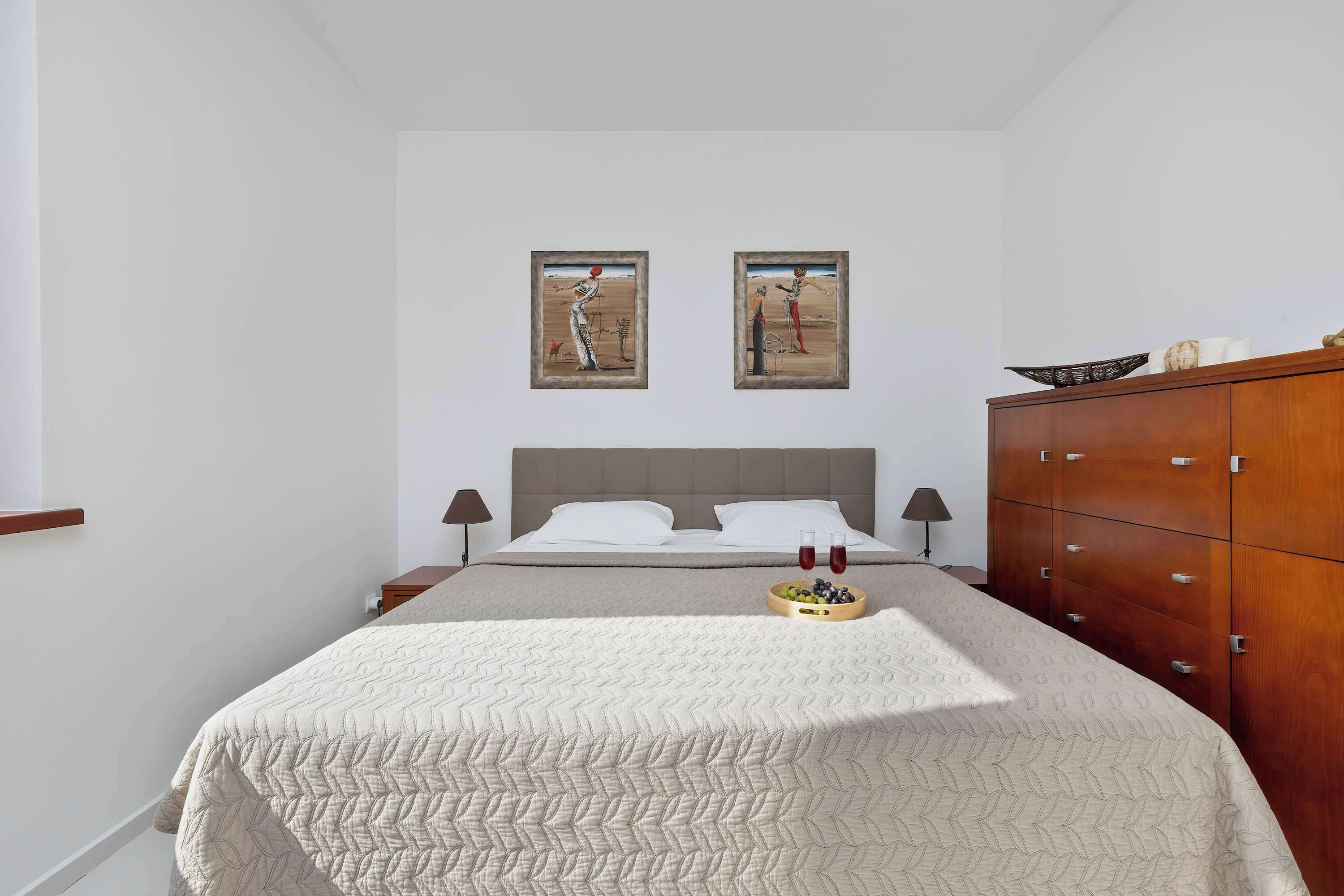 1 sovrum, strykjärn/strykbräda, resesäng och wi-fi