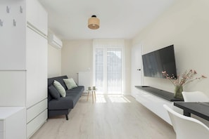 TV, offices