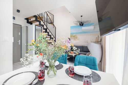 Parkowa 3 | Storey Apartment | Close to the beach