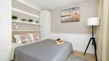 1 soverom, strykejern/-brett, wi-fi og sengetøy