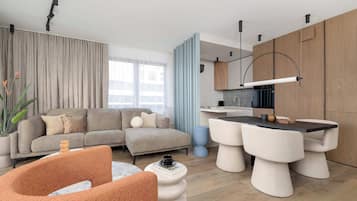 Televisión, oficina