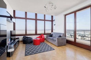 Fernseher, Arbeitsbereiche