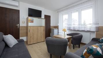 Fernseher