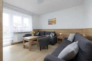 Televisión, oficina