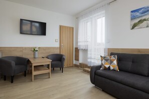 Televisión, oficina