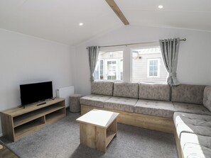 Living area - Lido Silver Plus 111 (Prestatyn)